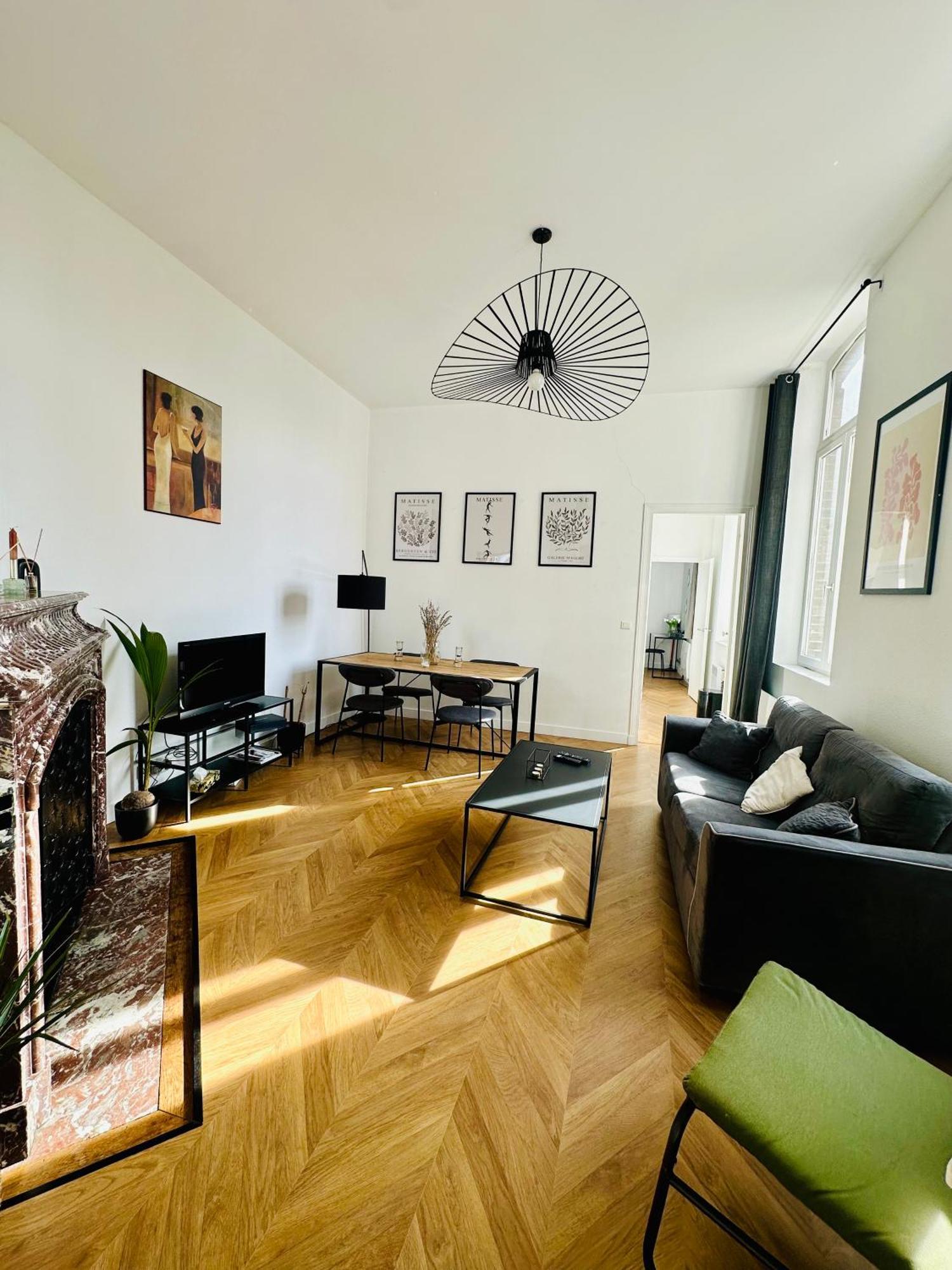 Spacieux Appt Haussmannien Parking Prive Αμιάν Εξωτερικό φωτογραφία